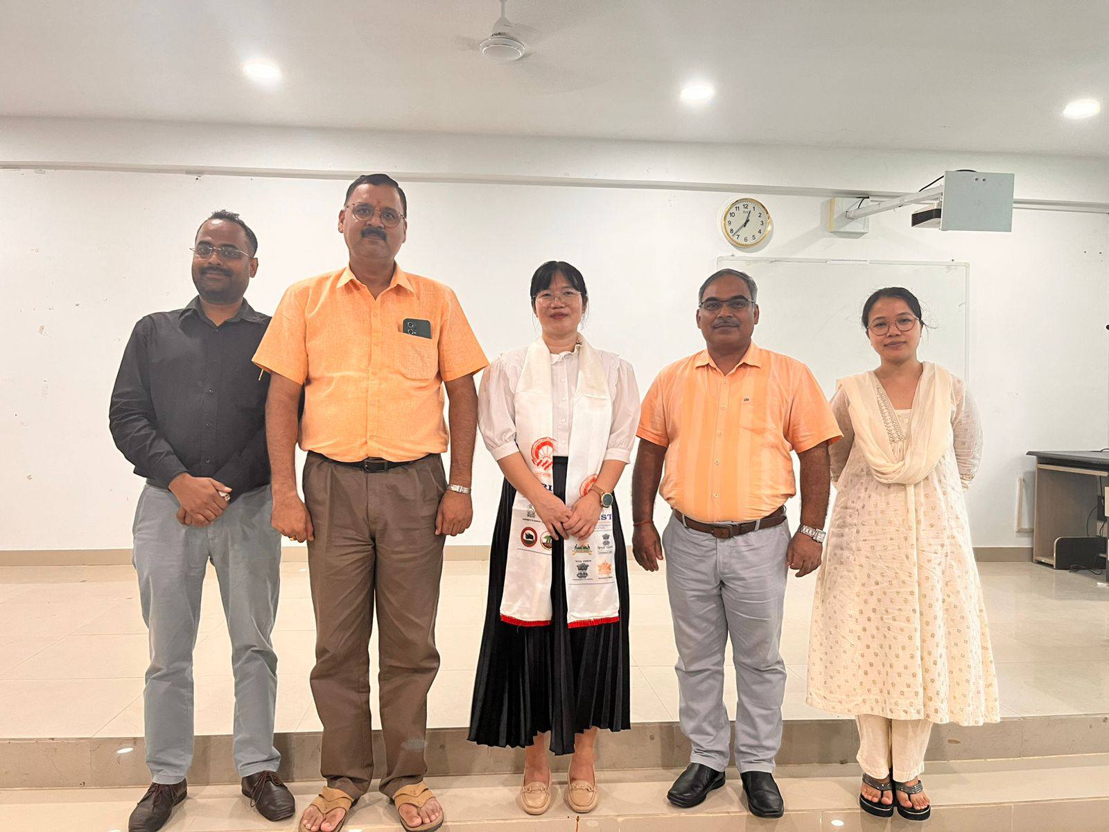 Invited lecture by Dr. Yana Bagbi